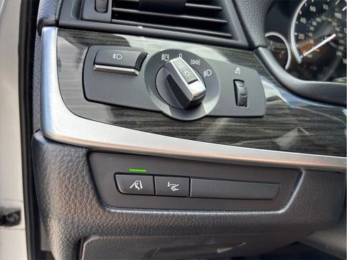 Used 2013 BMW 535i xDrive Sedan image 37