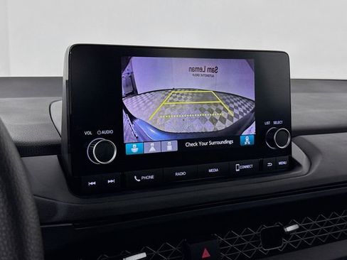 Used 2023 Honda Accord EX image 13