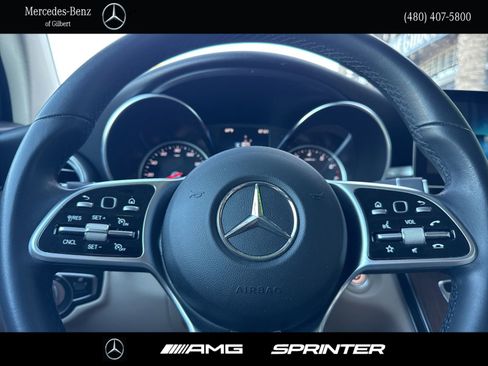 Used 2022 Mercedes-Benz GLC 300 4MATIC image 27