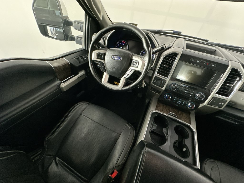 Used 2018 Ford F350 Lariat w/ Chrome Package AWD/4WD image 9