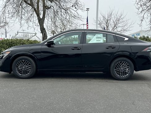 New 2026 Nissan Sentra SV image 7