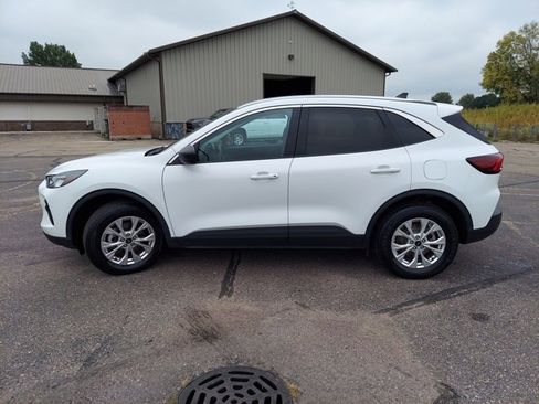 Used 2023 Ford Escape Active w/ Tech Pack #1 image 15