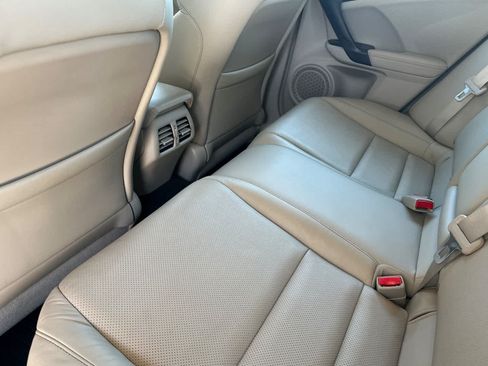 Used 2012 Acura TSX Sedan FWD image 4