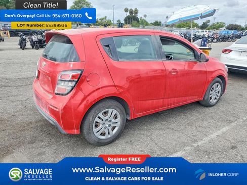 Used 2020 Chevrolet Sonic LT FWD image 4