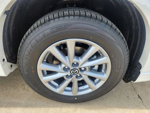 New 2025 MAZDA CX-5 AWD 2.5 S w/ Preferred Package image 18