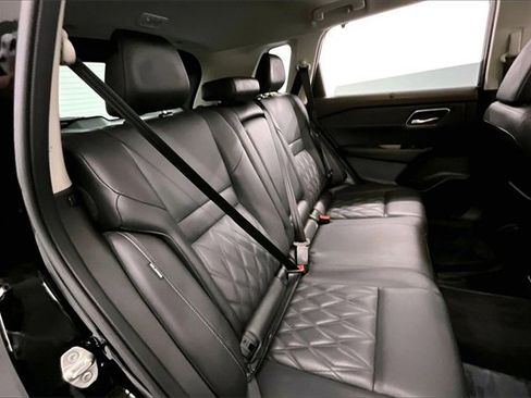 Used 2023 Nissan Rogue Platinum w/ Platinum Premium Package image 21