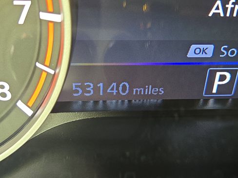 Used 2024 Nissan Altima 2.5 SV FWD image 18