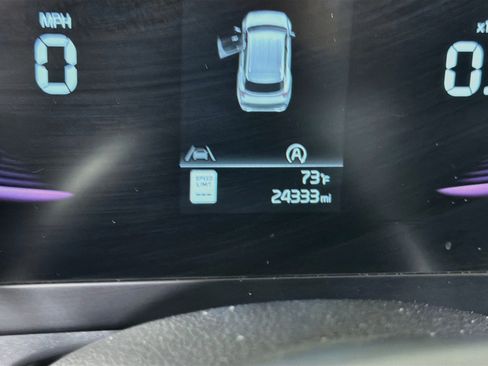 Used 2025 Kia Sportage LX FWD image 19