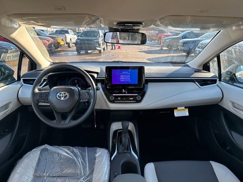 New 2026 Toyota Corolla LE image 10