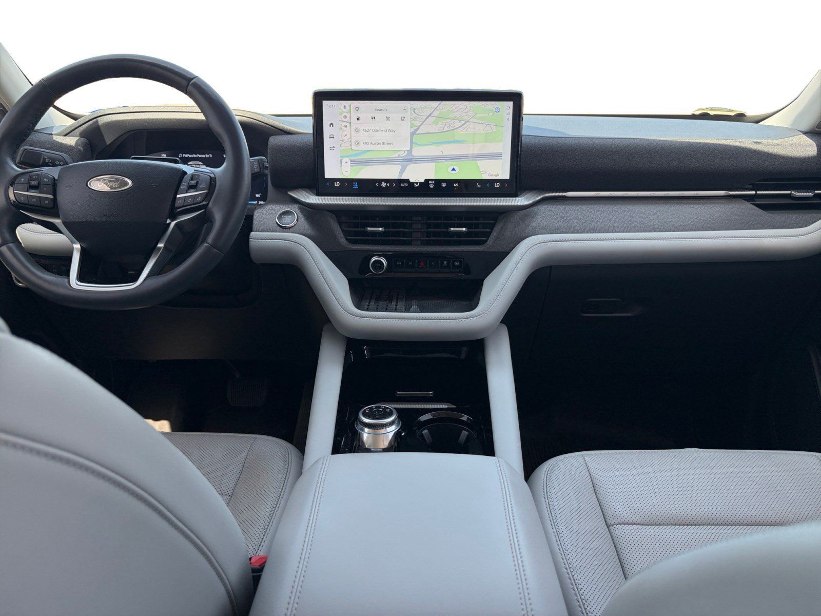 Used 2025 Ford Explorer Platinum w/ LUX Leather Package AWD/4WD image 21
