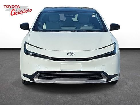 Used 2024 Toyota Prius Limited image 2
