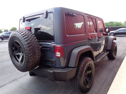 Used 2017 Jeep Wrangler Unlimited Sport w/ Quick Order Package 23S AWD/4WD image 5