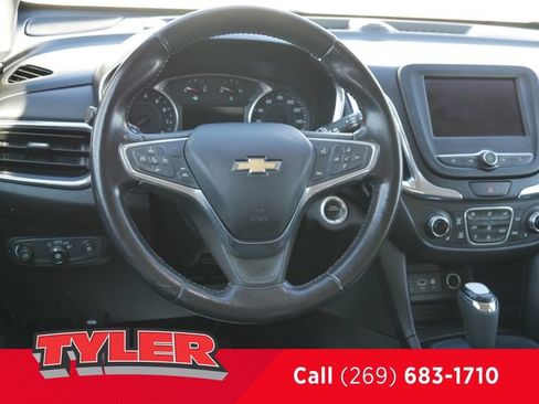 Used 2020 Chevrolet Equinox LT w/ Driver Convenience Package FWD image 43