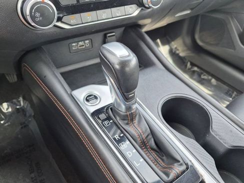 Used 2022 Nissan Altima 2.5 SR FWD image 11