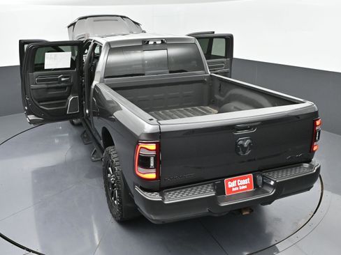 Used 2024 RAM 2500 Laramie w/ Night Edition image 53