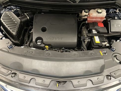 Used 2023 Buick Enclave Essence w/ LPO, Floor Liner Package FWD image 21