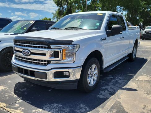 Used 2018 Ford F150 XLT w/ Equipment Group 301A Mid image 3