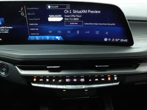 Certified 2024 Cadillac XT4 Premium Luxury image 19