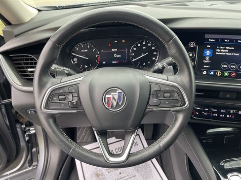 Used 2021 Buick Envision Preferred image 14