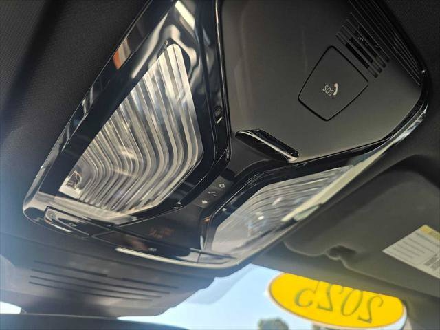 Used 2025 BMW X6 xDrive40i AWD/4WD image 34