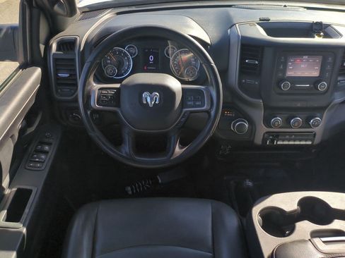 Used 2022 RAM 2500 Tradesman w/ Chrome Appearance Group AWD/4WD image 31