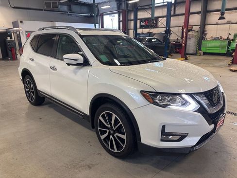 Used 2019 Nissan Rogue SL w/ Premium Package AWD/4WD image 1