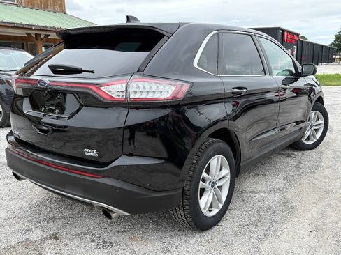 Used 2017 Ford Edge SEL w/ Equipment Group 201A AWD/4WD image 4