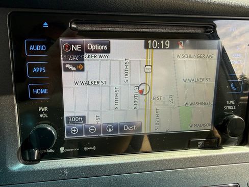 Used 2017 Toyota Sienna XLE w/ XLE Navigation Package AWD/4WD image 65