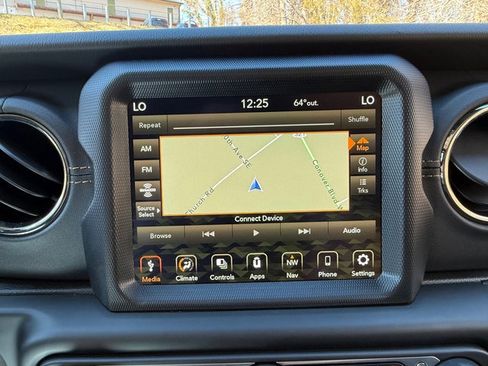 Used 2022 Jeep Gladiator Overland image 20