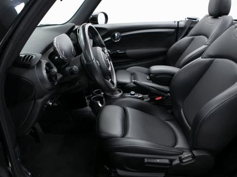 Used 2022 MINI Cooper S image 16