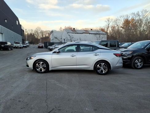 Used 2022 Nissan Sentra SV image 10
