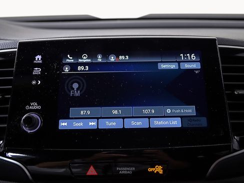 Used 2023 Honda Passport TrailSport image 30