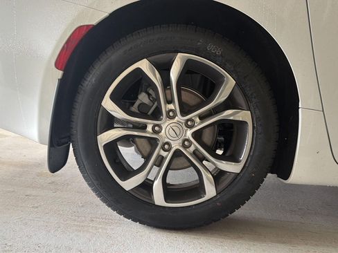 New 2026 Chrysler Pacifica Pinnacle FWD image 32