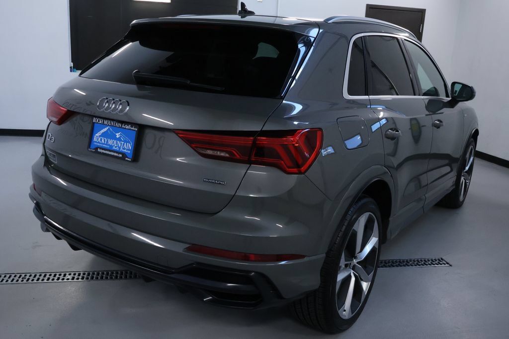 Used 2020 Audi Q3 2.0T Prestige w/ Prestige Package AWD/4WD image 7