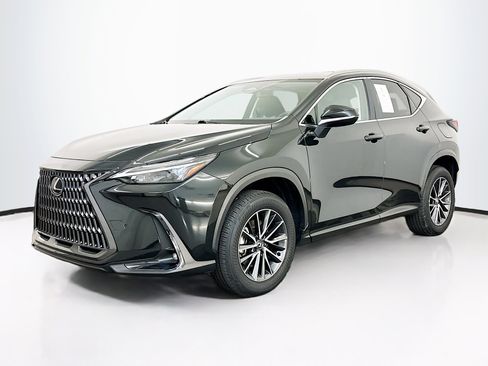 Used 2024 Lexus NX 350 NX 350h image 3