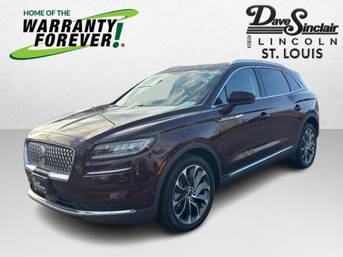 Used 2022 Lincoln Nautilus Reserve image 1