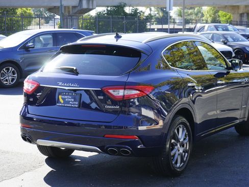 Used 2018 Maserati Levante GranLusso image 8