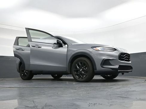 Used 2024 Honda HR-V Sport image 42