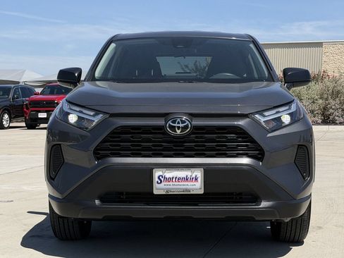 Used 2025 Toyota RAV4 LE FWD image 7