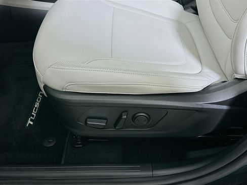 Certified 2023 Hyundai Tucson SEL w/ Convenience Package image 18