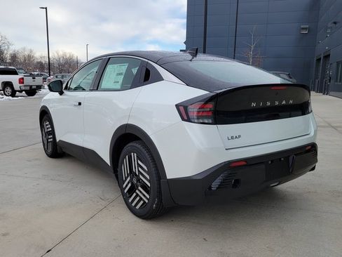 New 2026 Nissan Leaf SV+ image 3