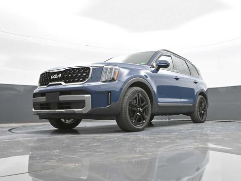 Used 2023 Kia Telluride EX X-Line image 43