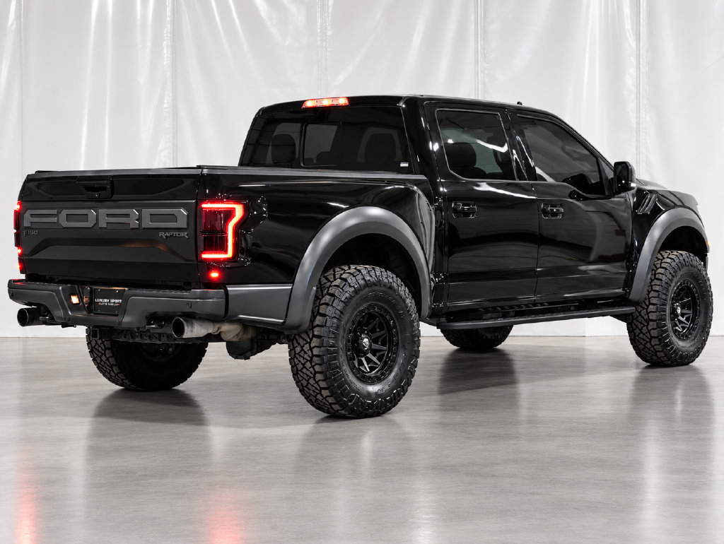 Used 2019 Ford F150 Raptor w/ Equipment Group 802A Luxury AWD/4WD image 6