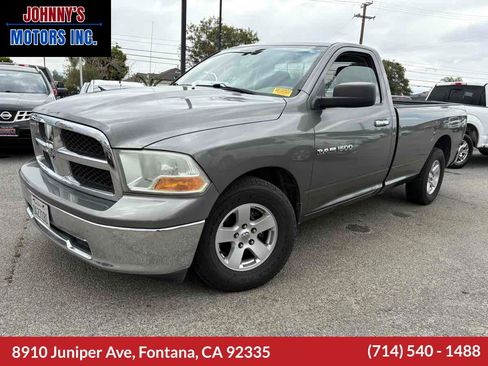 Used 2011 RAM 1500 Classic SLT image 1