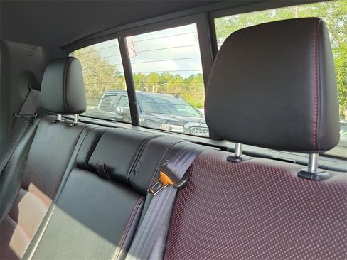 Used 2022 Honda Ridgeline Black Edition image 14