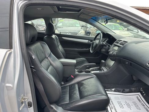 Used 2004 Honda Accord EX image 13