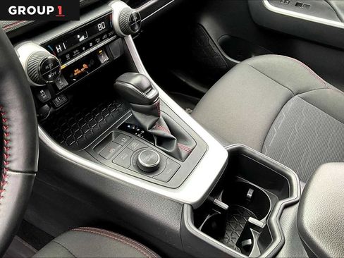 Used 2024 Toyota RAV4 SE w/ Weather & Moonroof Package image 17