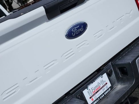 Used 2025 Ford F250 XLT AWD/4WD image 6