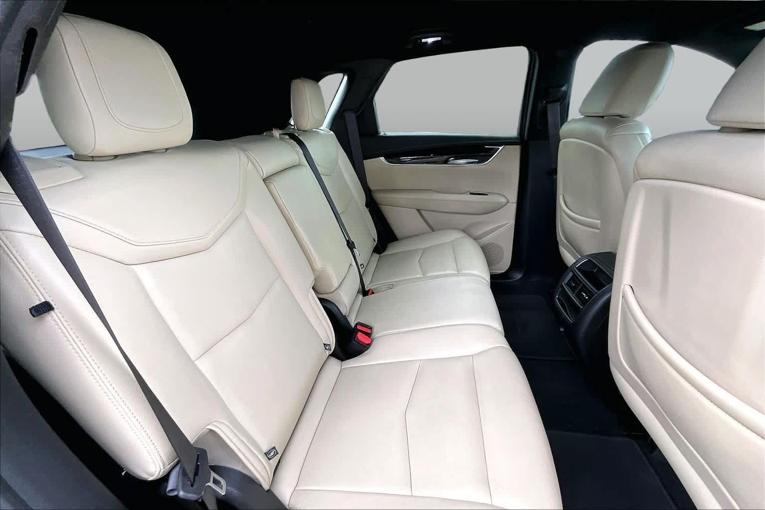Used 2019 Cadillac XT5 FWD image 22