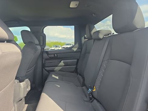 Used 2025 Toyota Tacoma SR5 AWD/4WD image 14